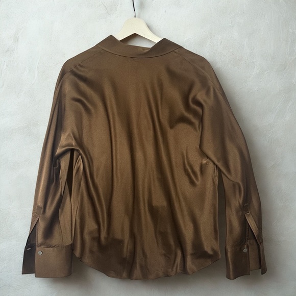 Vince Brown Bronze Silk Button Front Blouse Women’s Medium Luxury Minimalist Top - Picture 3 of 7